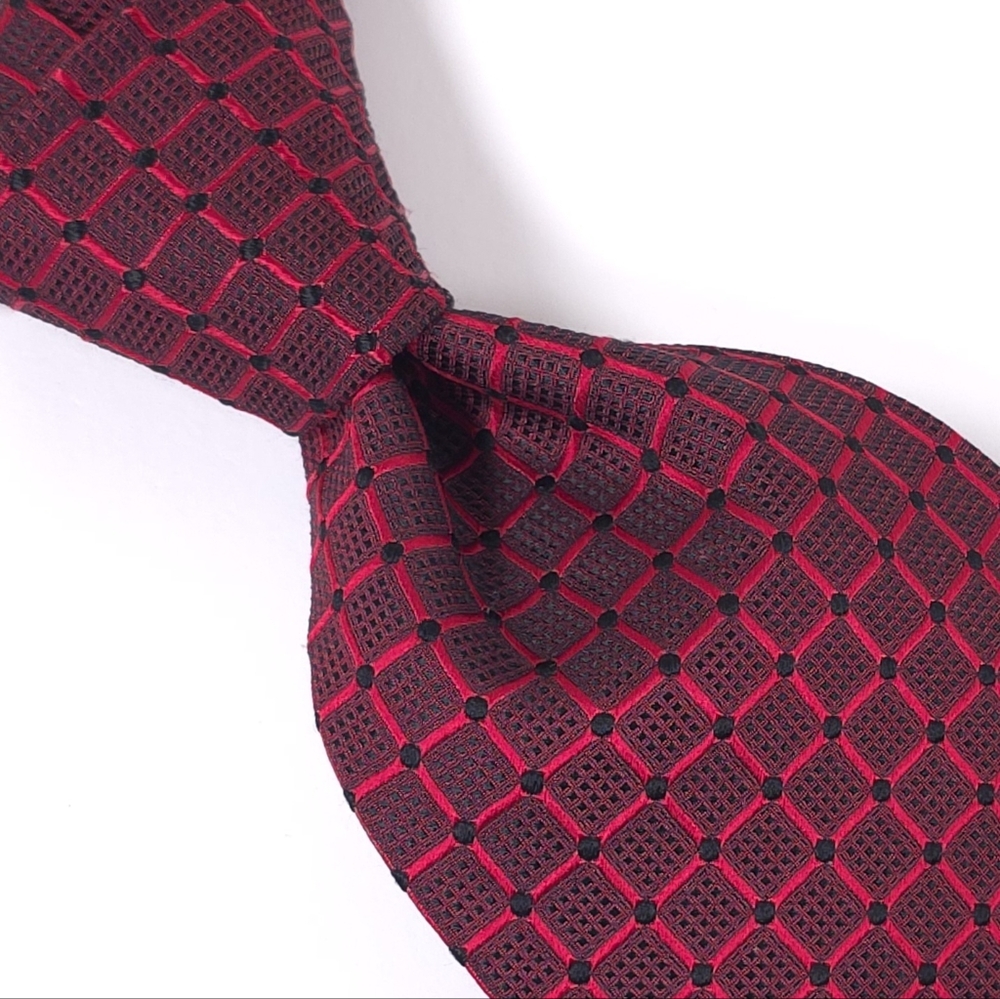 VALERIO GARATI Men's 100% Pure Silk Tie, Hand Made, Red Apple, Geometric Pattern